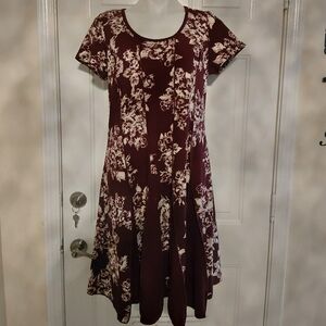 Avenue Cream and Burgundy Knit Top